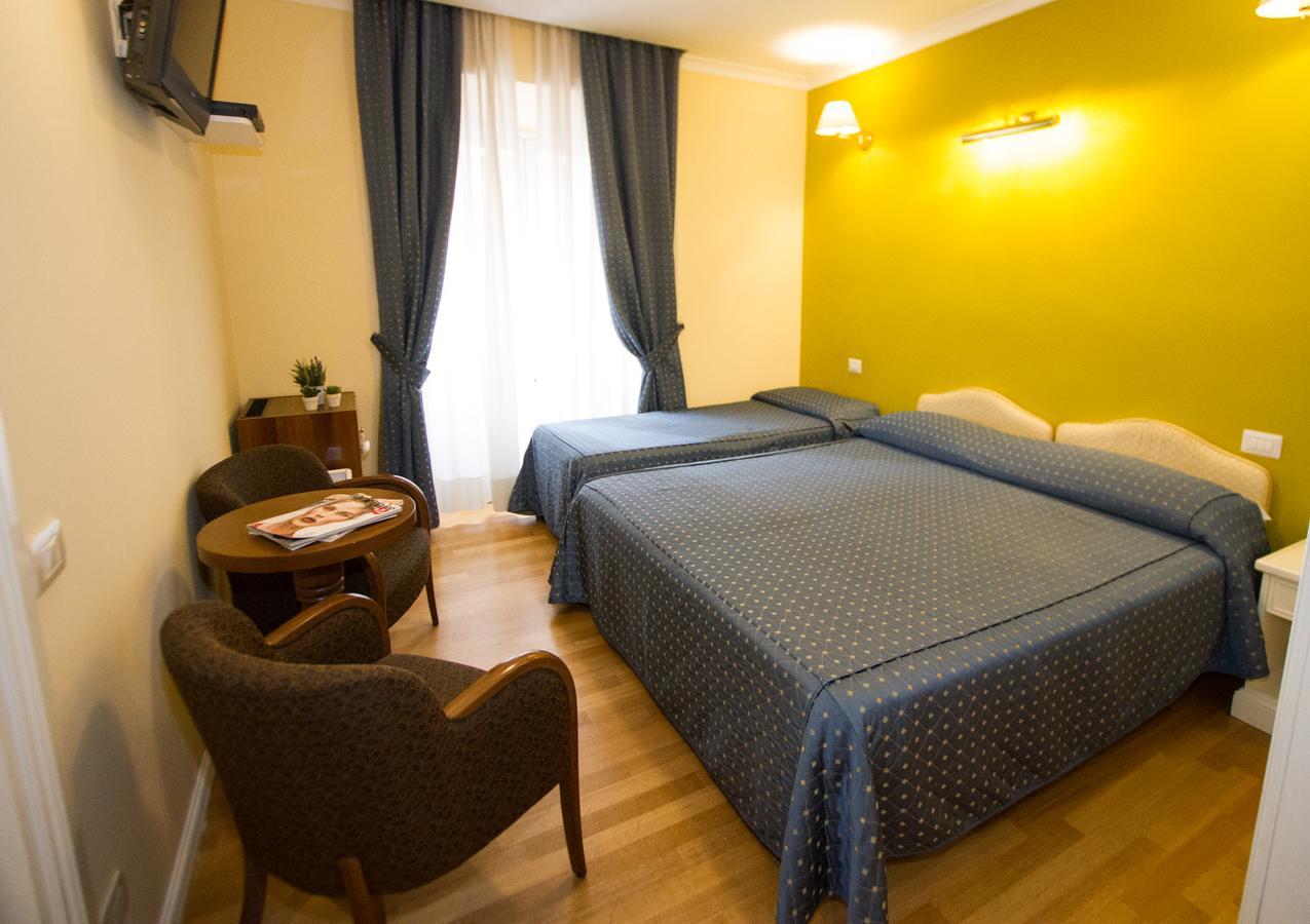 Flann O'Brien Rooms - Rome — Photos 1